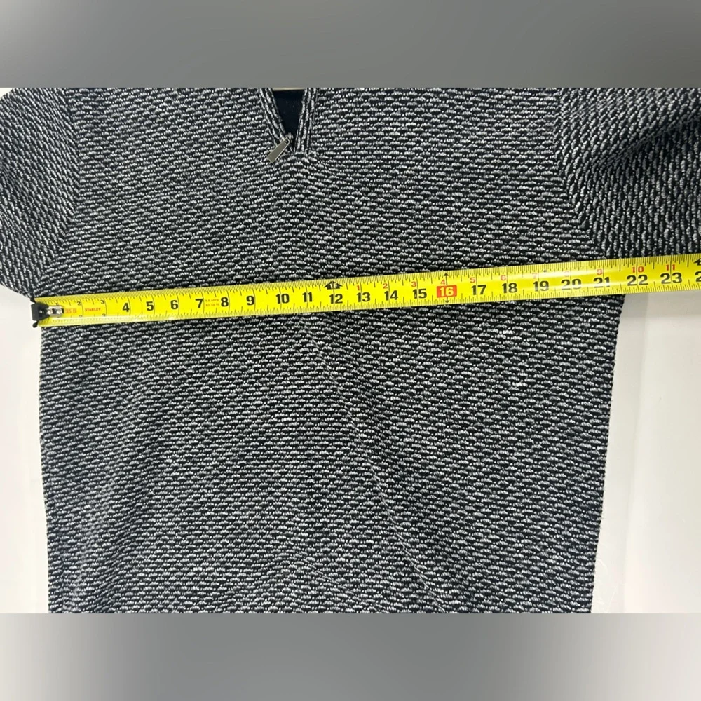 0334 Whipper In Large Quarter‎ Zip Pullover Sweater Gray Textured Casual Men’s